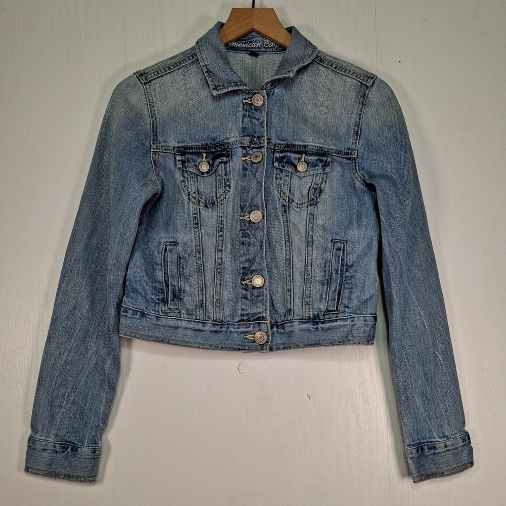 American Eagle Womens M Blue Denim Jacket Southwestern Tapestry Boho Cropped